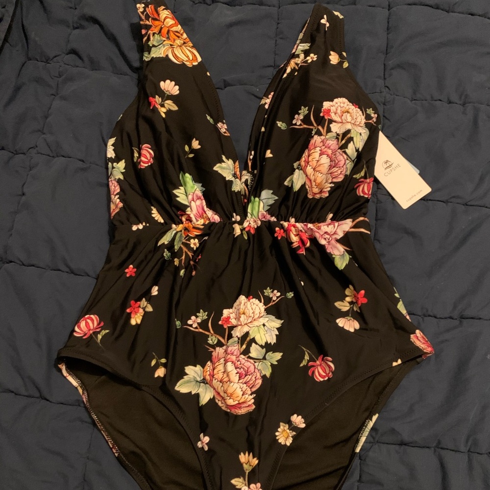 XL CupShe Plunging Neckline One Piece